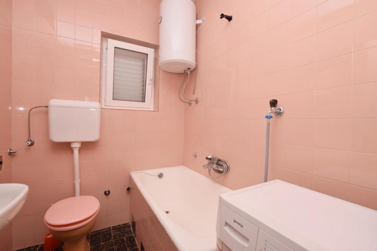 Apartments Andrija ピロヴァッツ エクステリア 写真