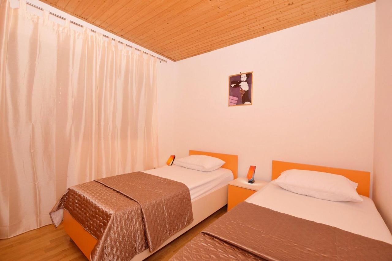 Apartments Andrija ピロヴァッツ エクステリア 写真